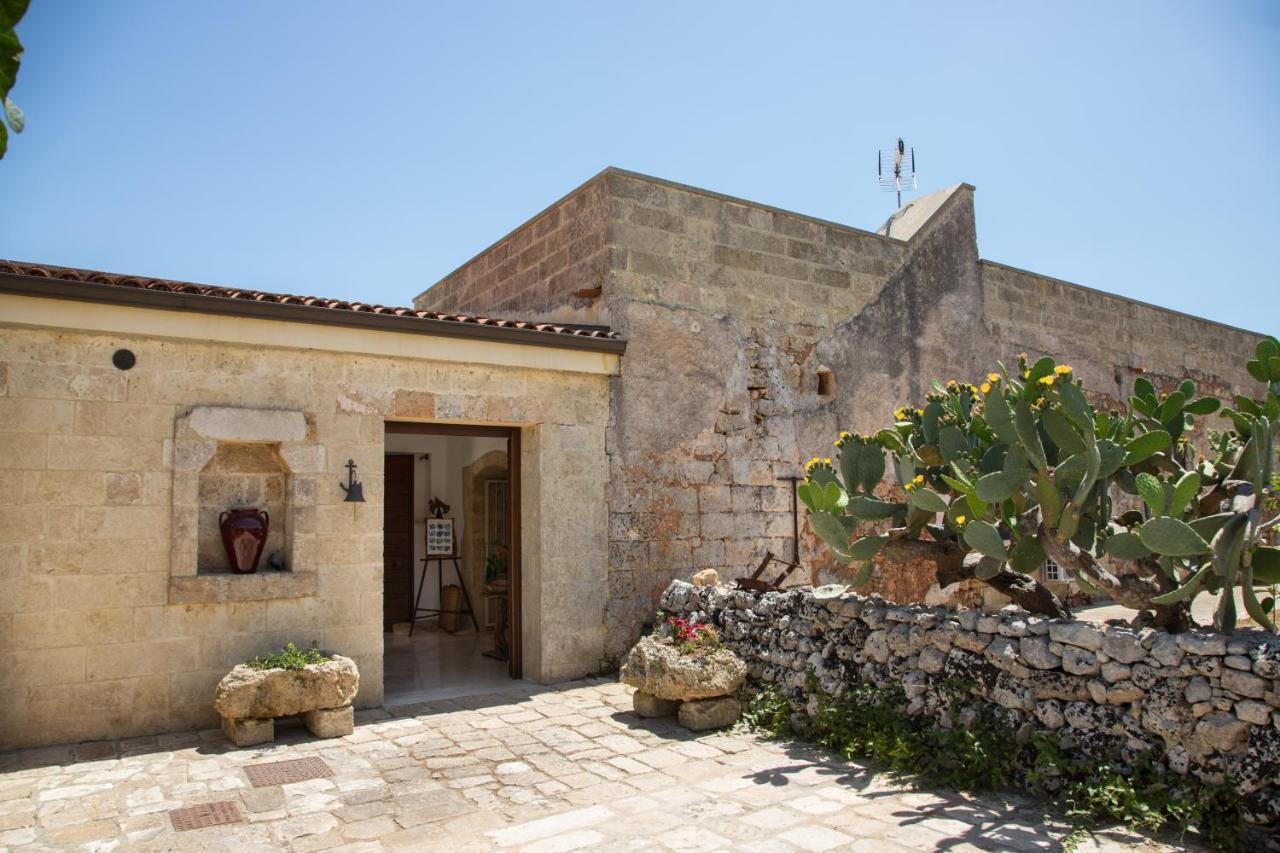Antica Masseria Ficazzana - Tenuta Марина-ди-Песколузе Экстерьер фото